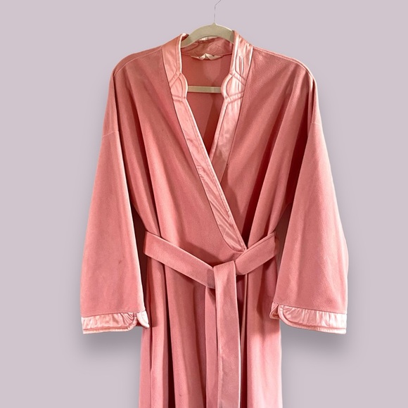 Vanity Fair Vintage Old Hollywood Pink Velour Satin Trim Robe SZ L - Picture 5 of 12